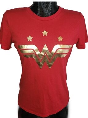Red Wonder Woman Logo Tee with Gold Foil Front Size S